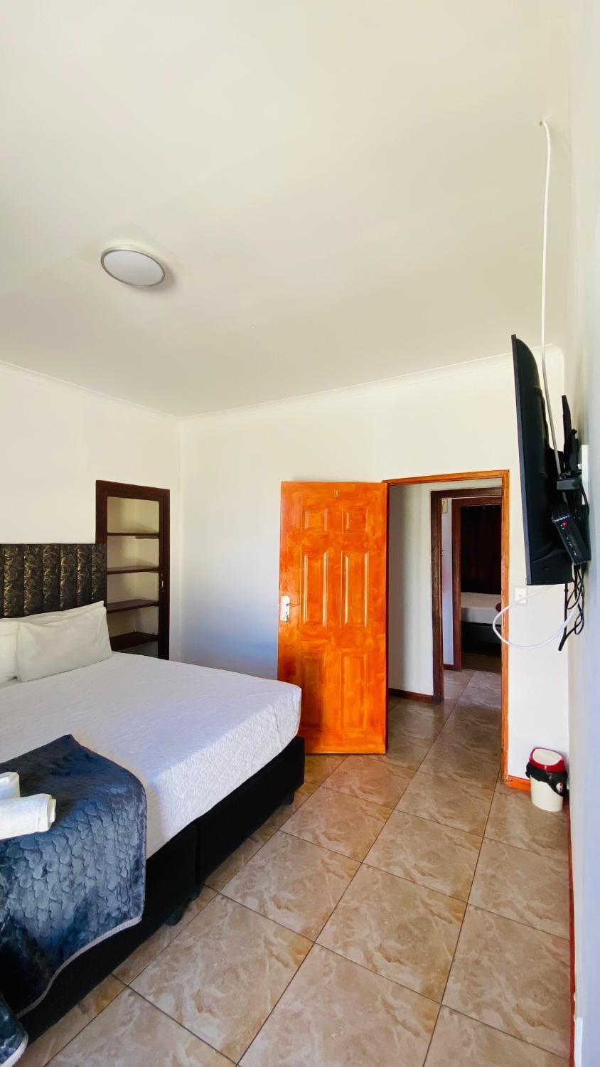 12 on Duminy Vacation rental in Cape Town