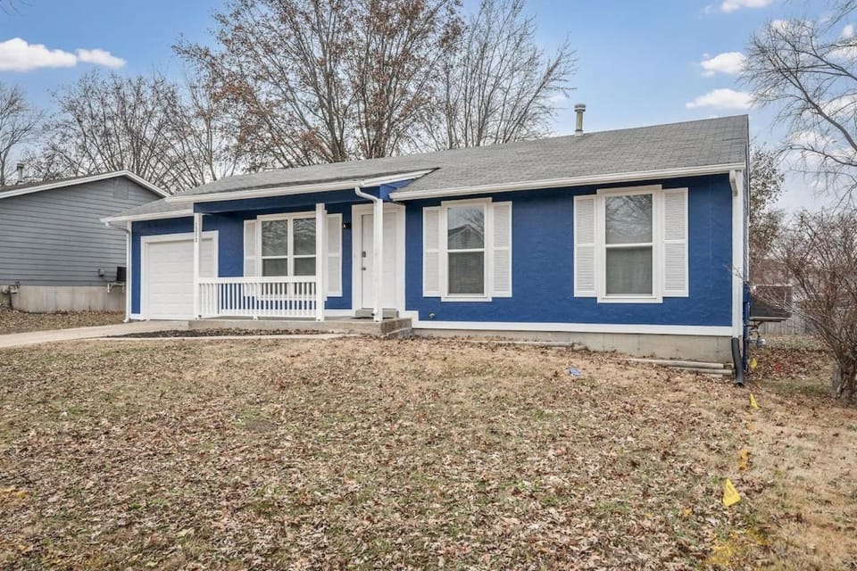 Blair's O'Fallon Blue Bliss 3 Bed 1 Bath Game Room House in OFallon