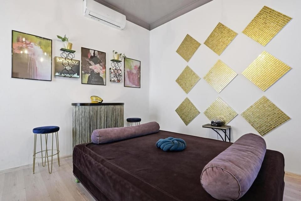 Boutique 2BR in Old Town with Parking Apartment in Bratislava