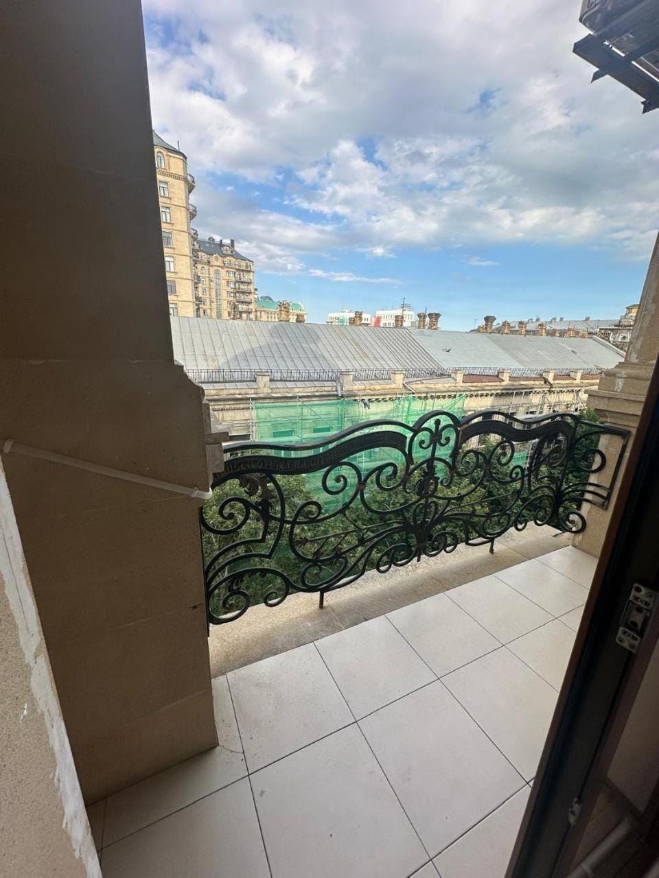 VIP Home Glory in Nizami Apartment in Baku