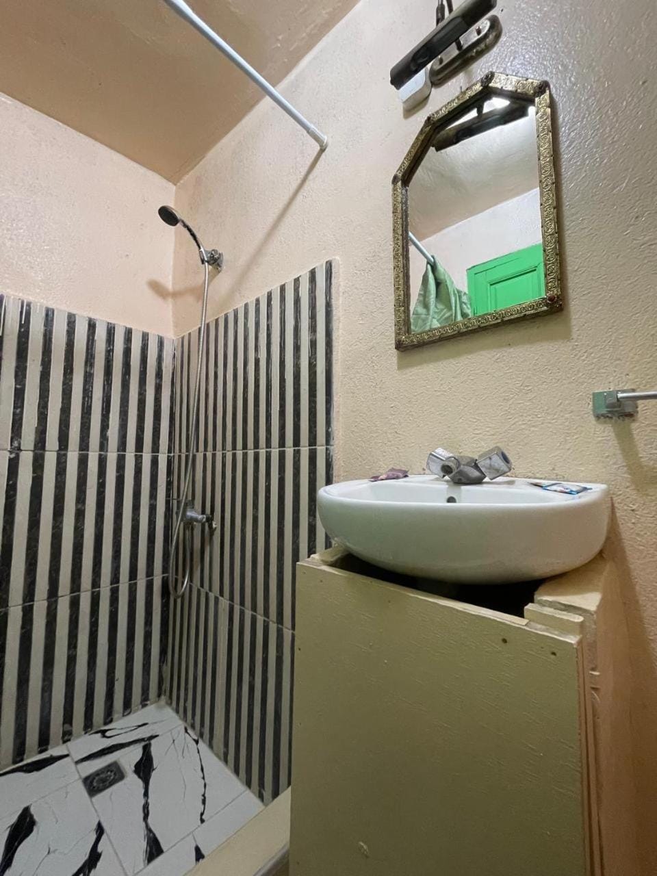 Shower, Bathroom, Bath
