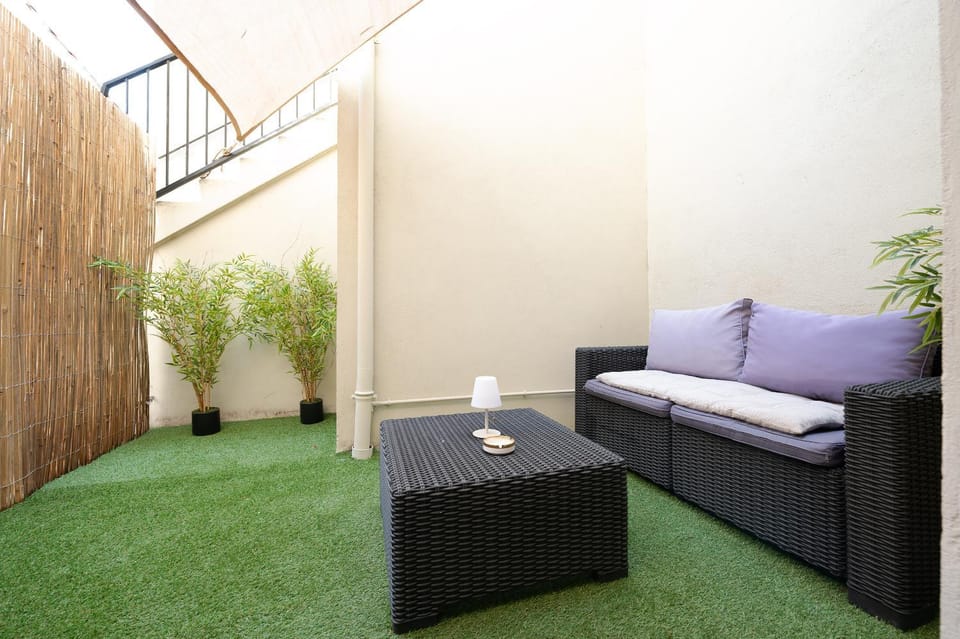 Patio, Balcony/Terrace