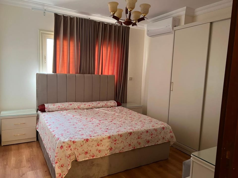 شقه للإيجار بالمعمورة الشاطئ Apartment in Alexandria