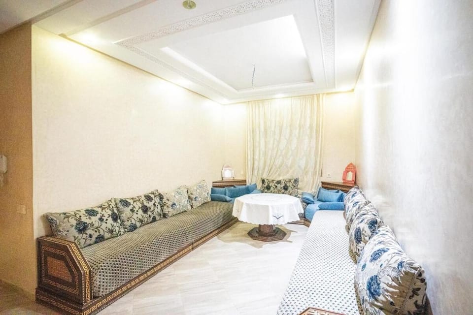 Elegant two bedroom Swimming pool Parking Apartment in Marrakesh