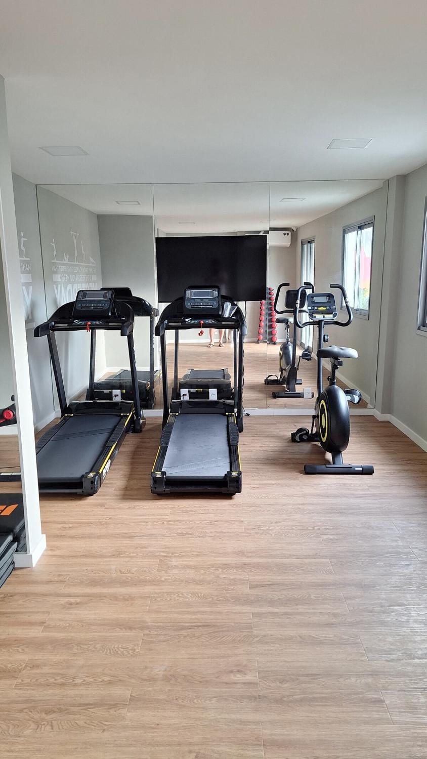 Modern apartment 100 meters from the beach with garage Apartment in Niterói