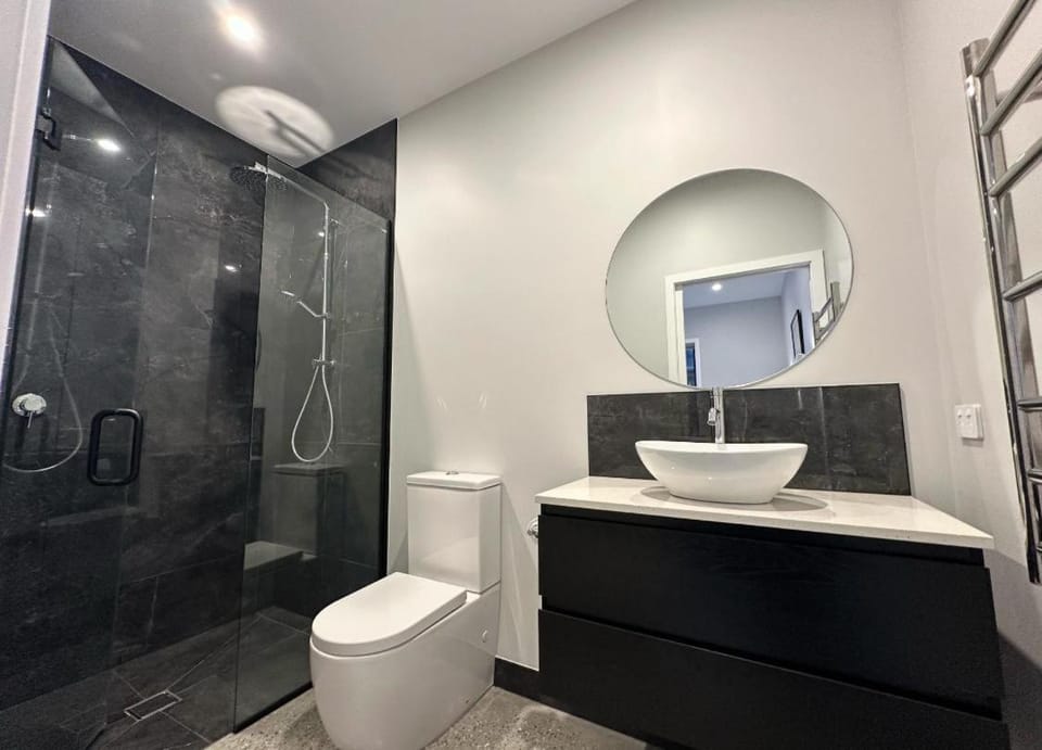 Stylish & Cosy Unit Near The Remarkable Villa in Otago
