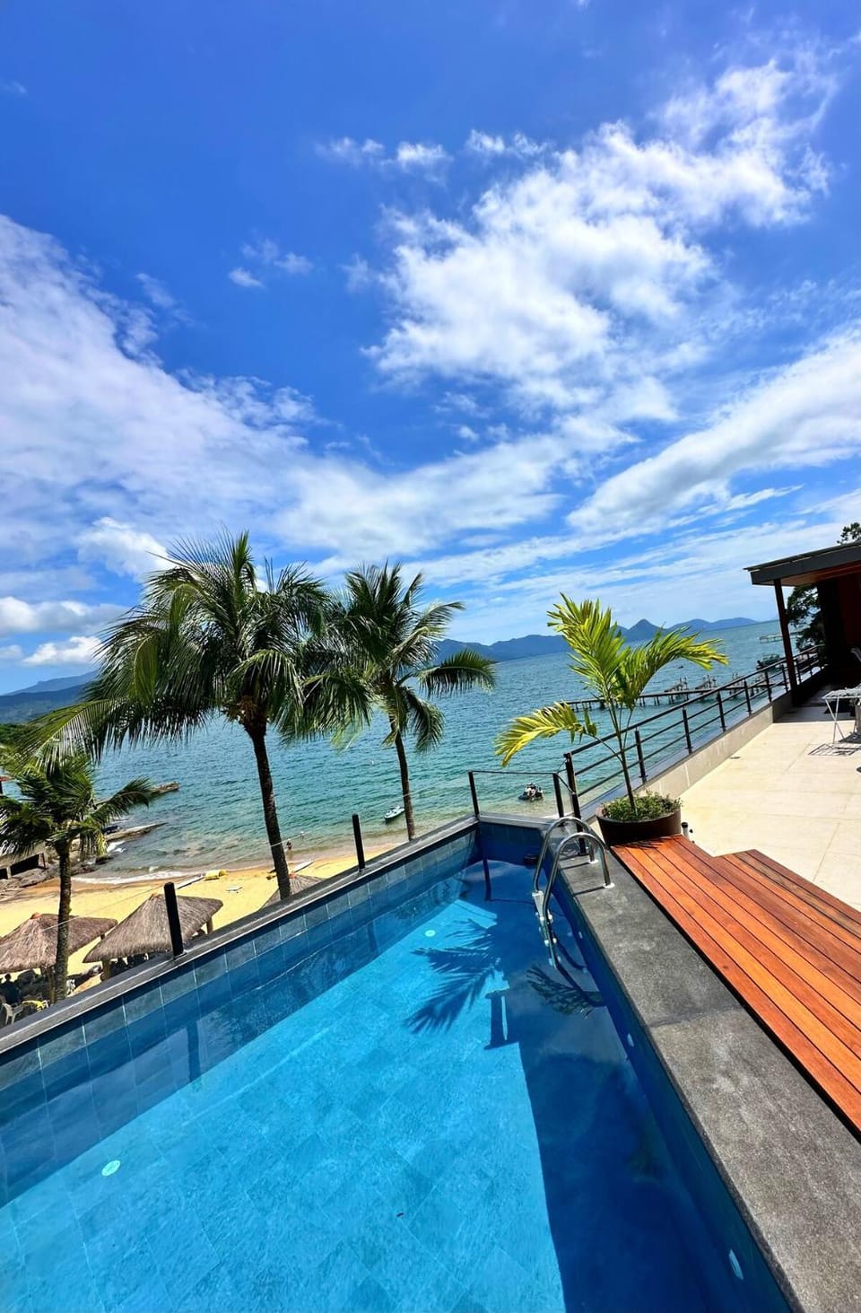 Casa Praia das Araras House in Angra dos Reis