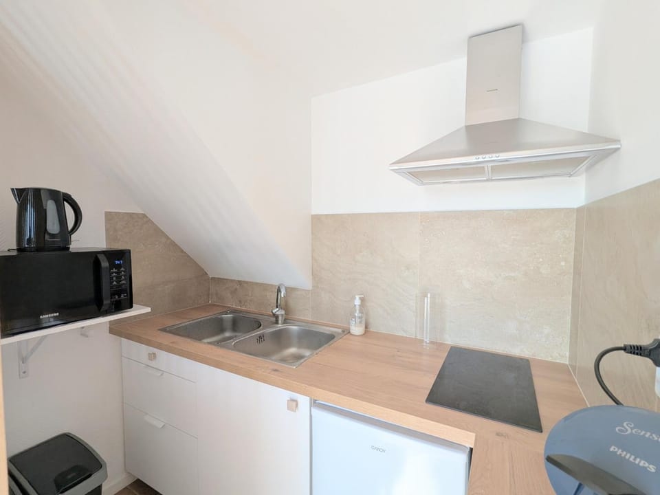 Studio de charme en Val de Creuse - FR-1-591-801 House in Centre-Val de Loire