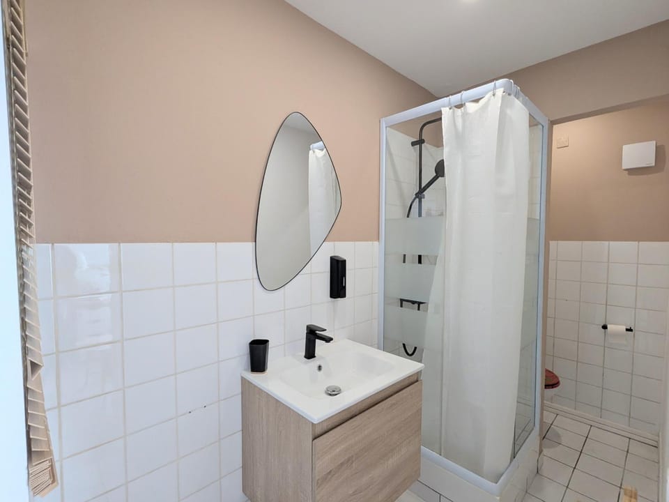 Studio de charme en Val de Creuse - FR-1-591-801 House in Centre-Val de Loire