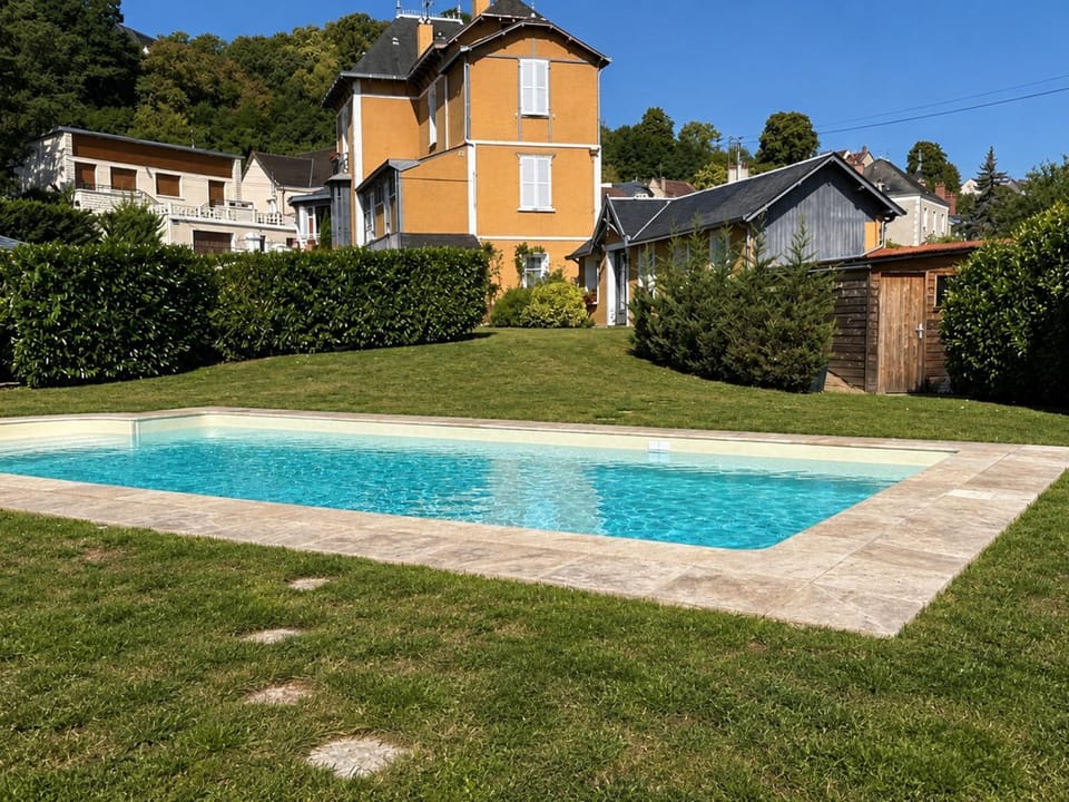 Studio charmant avec jardin - 2 pers. - FR-1-591-804 House in Centre-Val de Loire