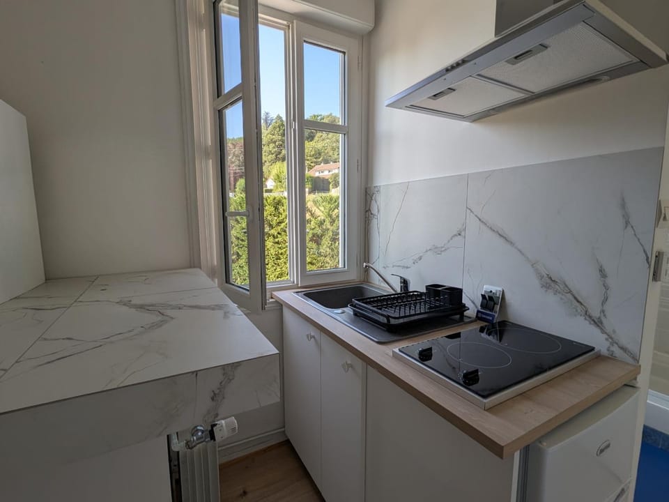 Studio duplex avec piscine commune - 2 pers. - FR-1-591-803 House in Centre-Val de Loire