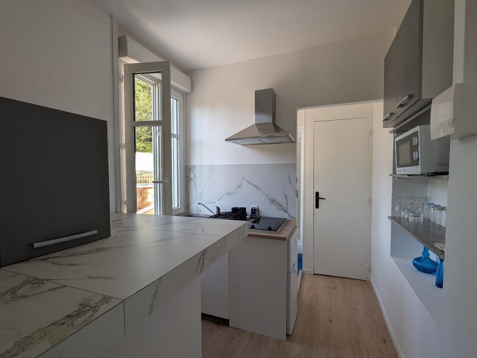 Studio duplex avec piscine commune - 2 pers. - FR-1-591-803 House in Centre-Val de Loire