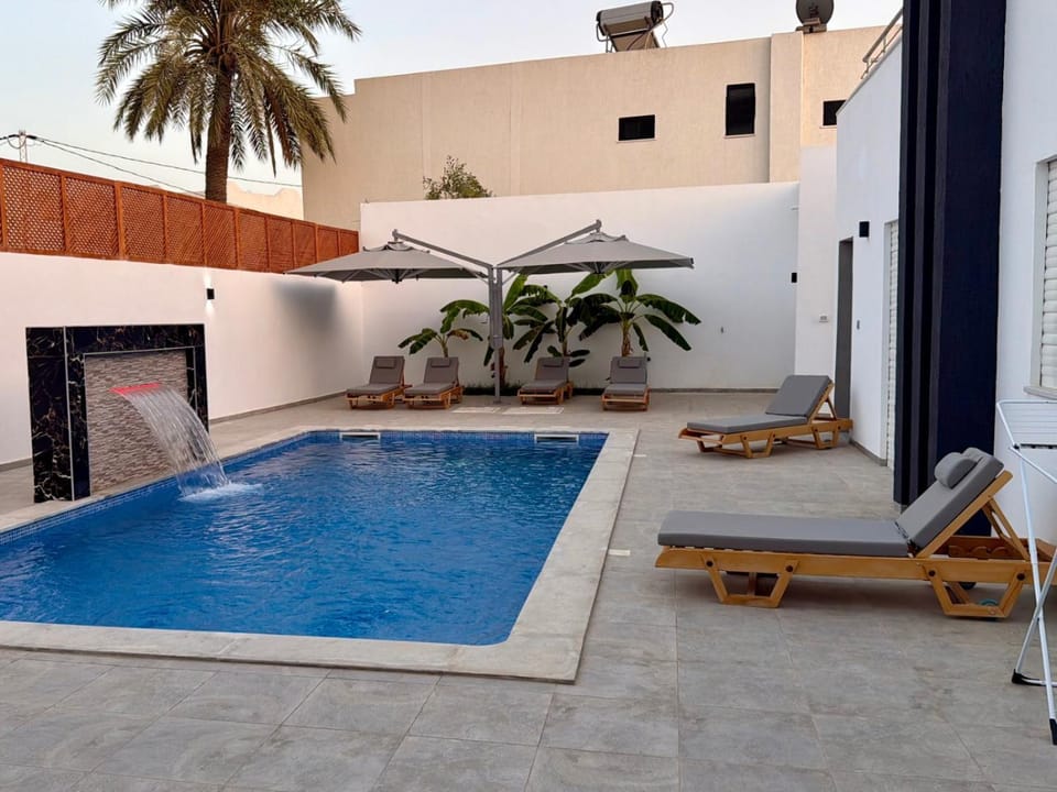 Patio, Pool view, Swimming pool, sunbed