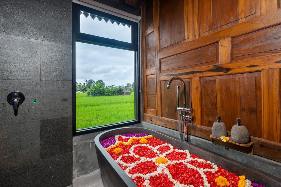 Bathroom, Bath