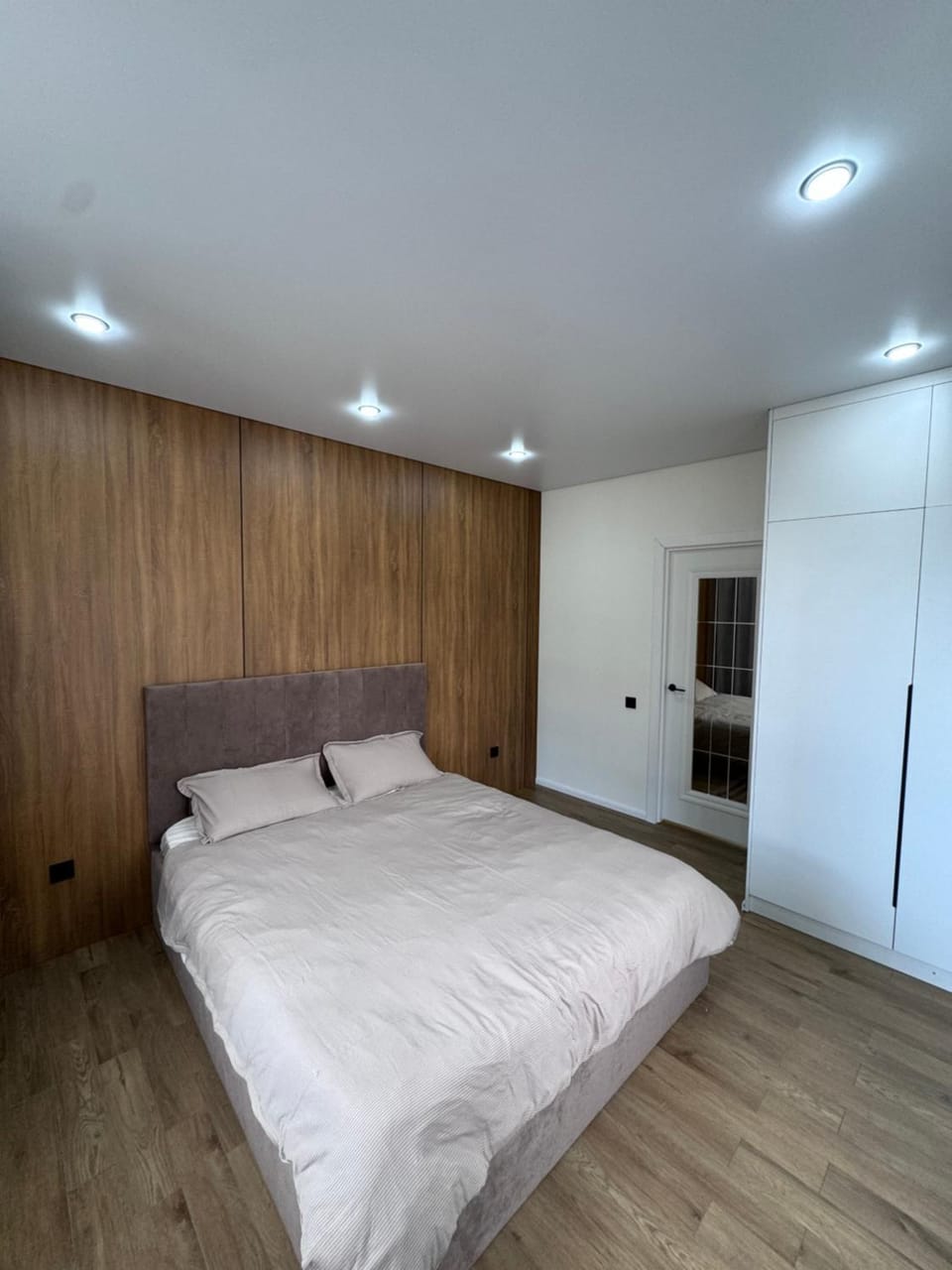 RAMS City Premium Apartment in Almaty