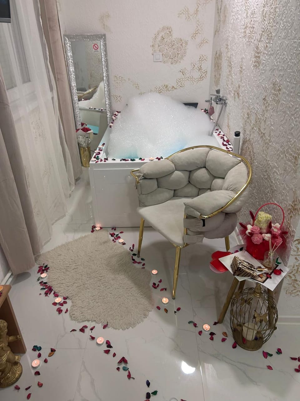 Jacuzzi rooms Andjela White and Gold Bed and Breakfast in Vojvodina