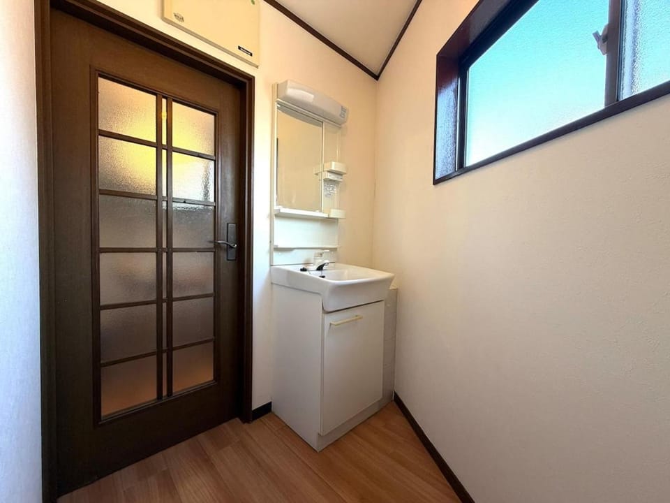 A secret hideout inn that reflects the starry sky Apartment in Osaka
