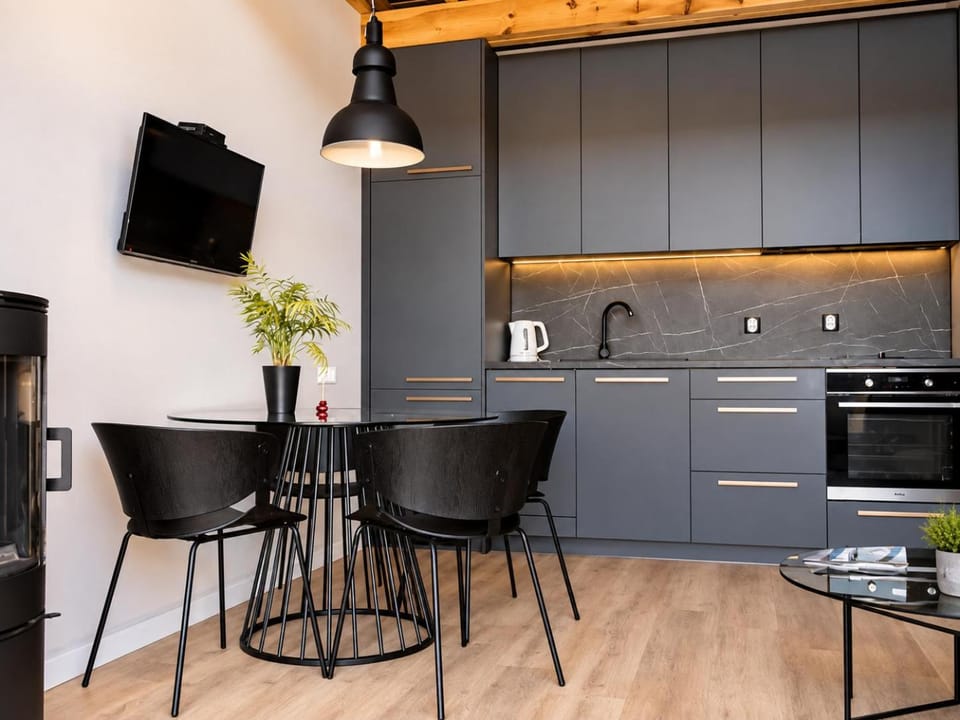 TV and multimedia, Kitchen or kitchenette, Living room, dishwasher, pet friendly, stove