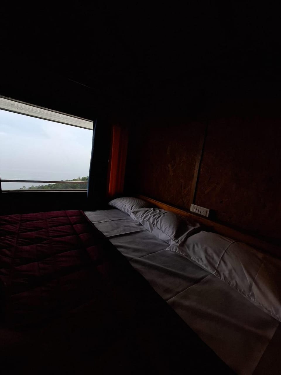 Wooden cottage Bed and Breakfast in Kodaikanal
