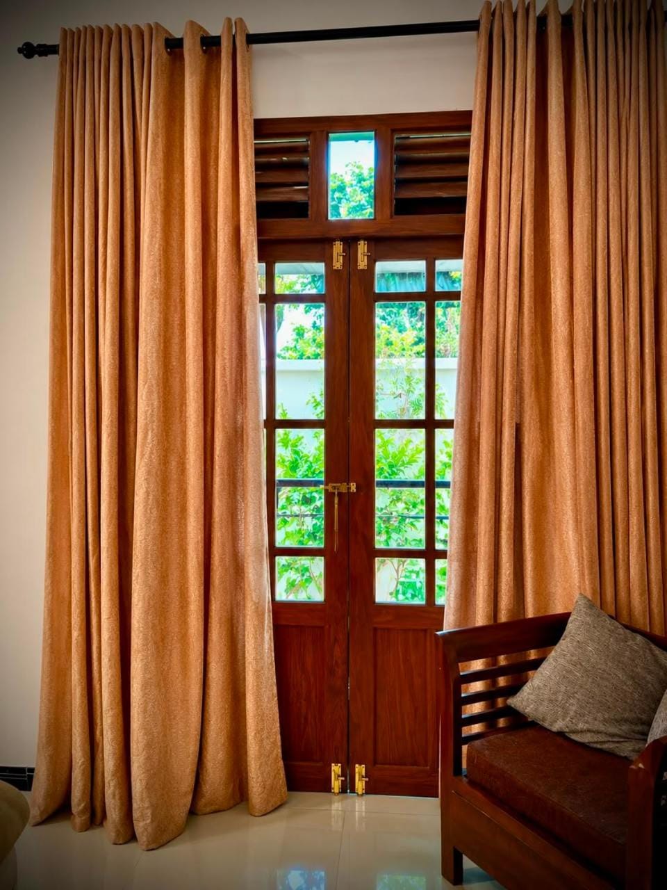 Villa Lumora Hotel in Southern Province