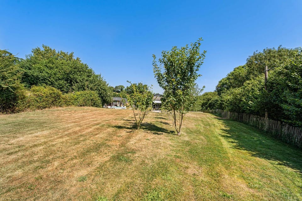 Garden, Garden view