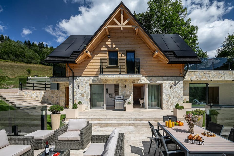 Mountain Siesta - Mountain House and Private Spa House in Lesser Poland Voivodeship