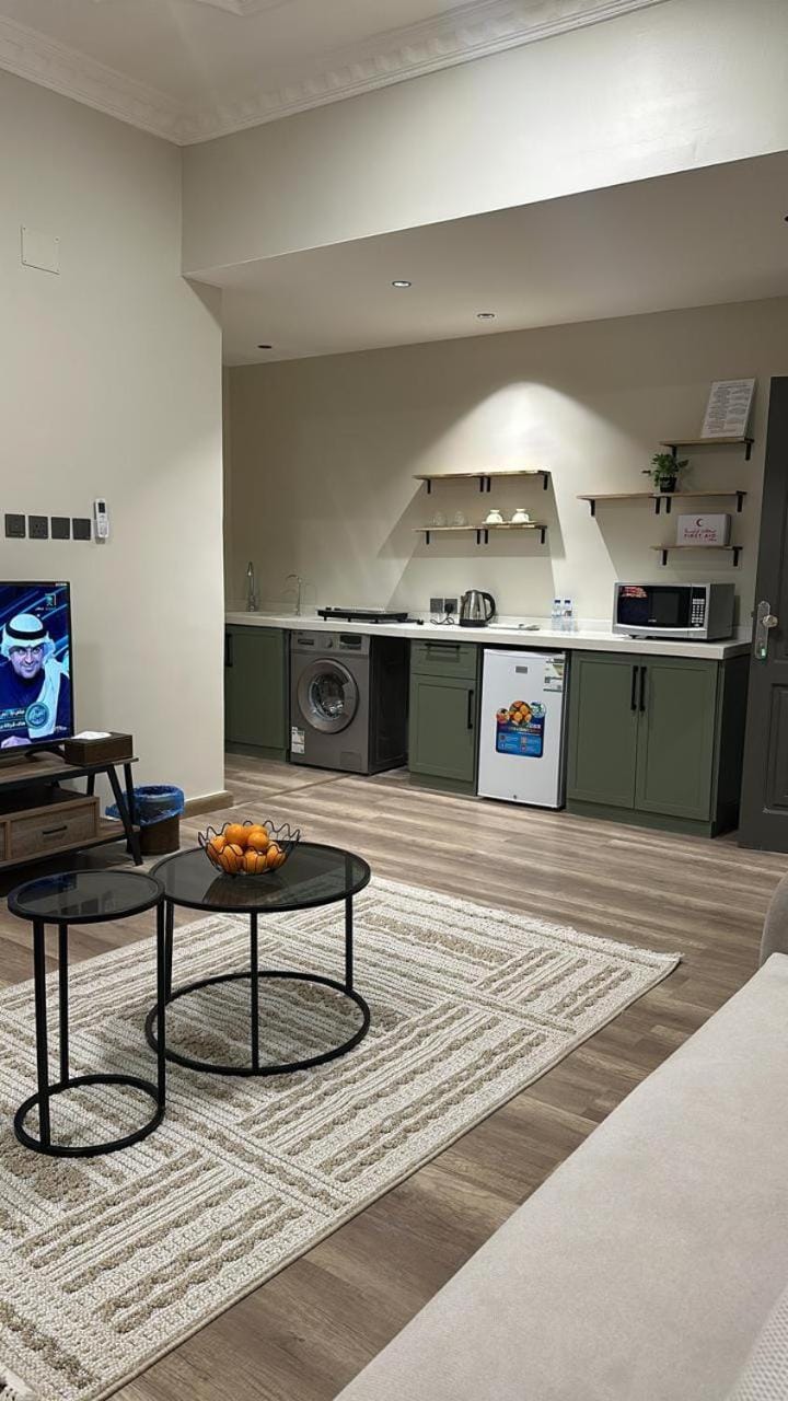 LINA Apartments 202 وحدات لينا السكنية Apartment in Al Madinah Province