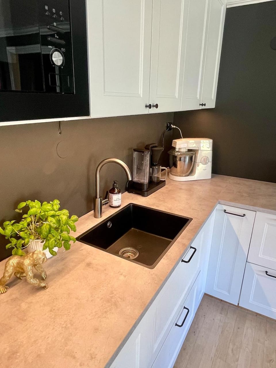 Coffee/tea facilities, Kitchen or kitchenette