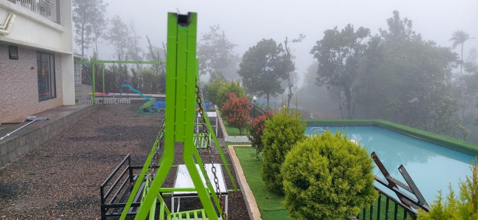 Grand Saphire Resorts - Thekkadi,Vagamon,Idukki and Munnar Resort in Kerala