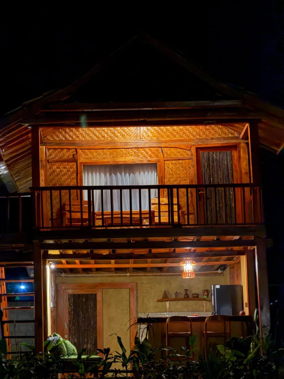Property building, Night, Balcony/Terrace