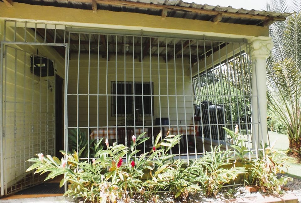 casa campestre Magnolia House in María Trinidad Sánchez Province