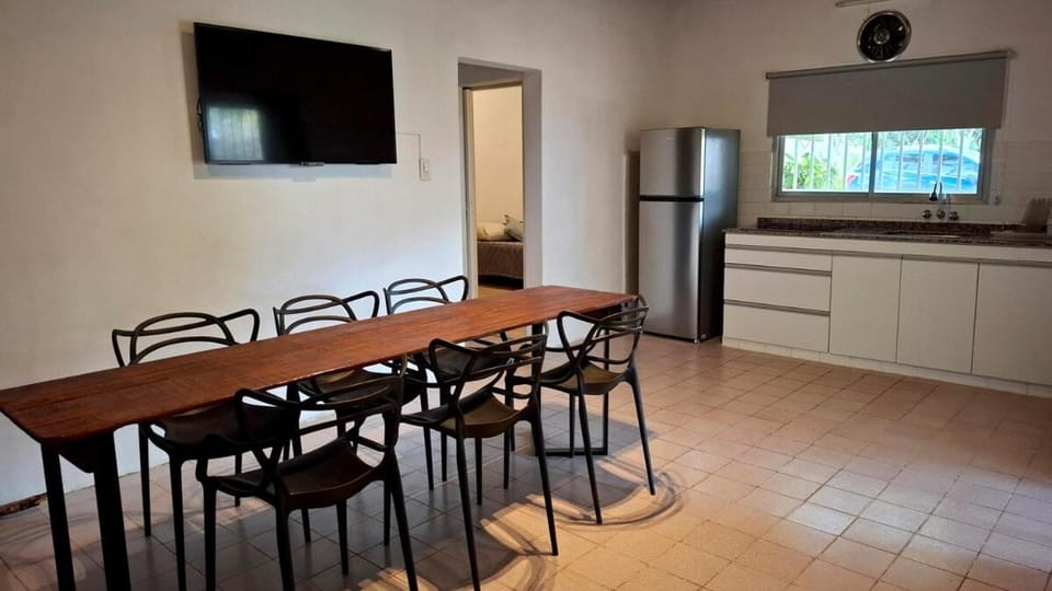 TV and multimedia, Kitchen or kitchenette, Dining area