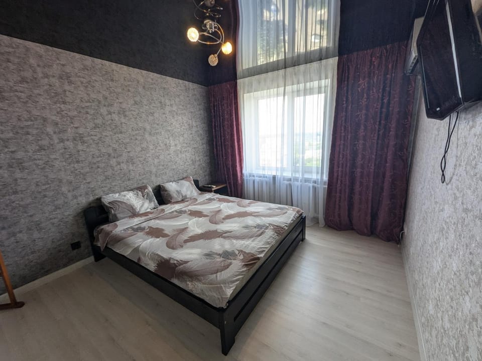 2 кімнатна квартира в самому центрі міста Apartment in Ukraine
