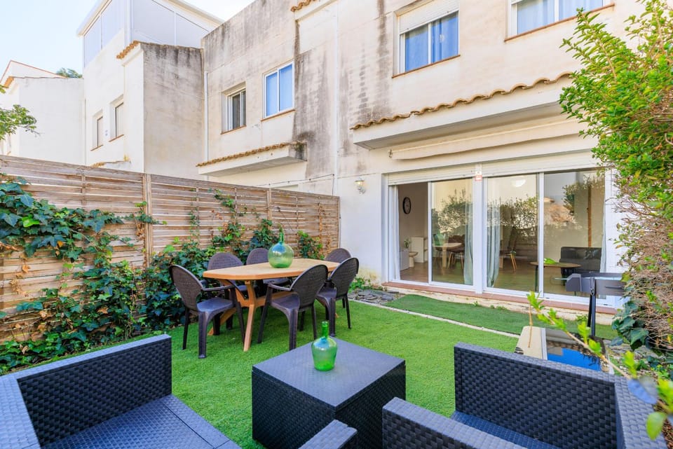 Patio, Garden, Garden view