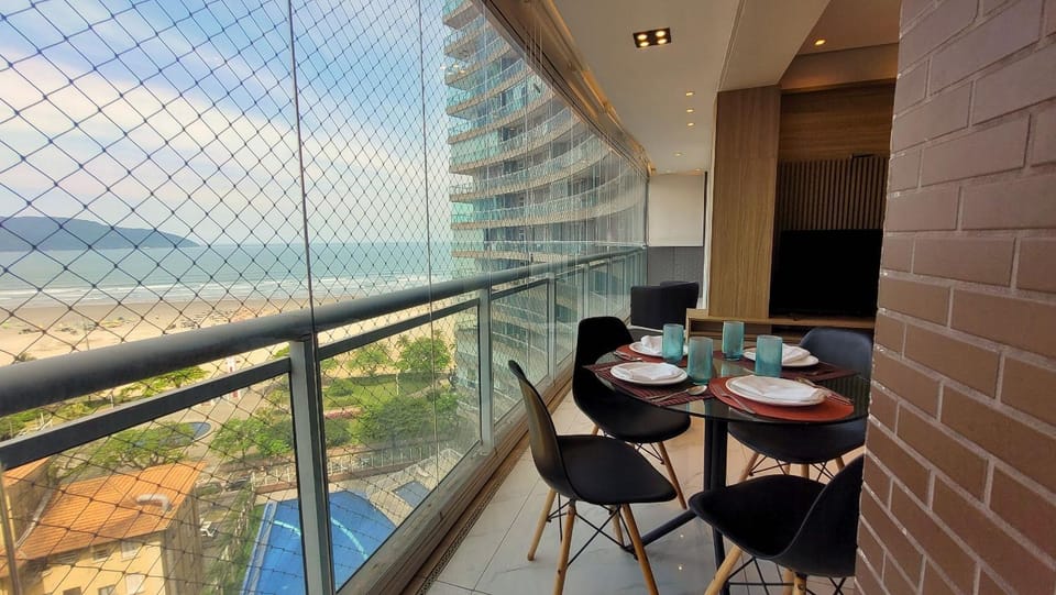 Balcony/Terrace, Pool view, Sea view