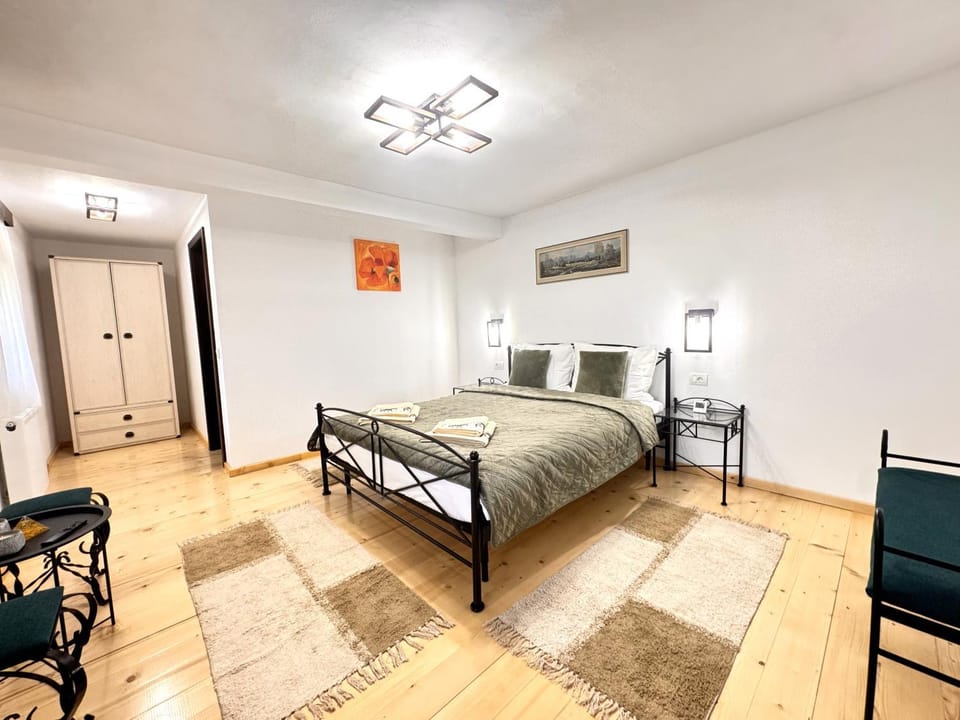 Anisia Retreat Bed and Breakfast in Romania