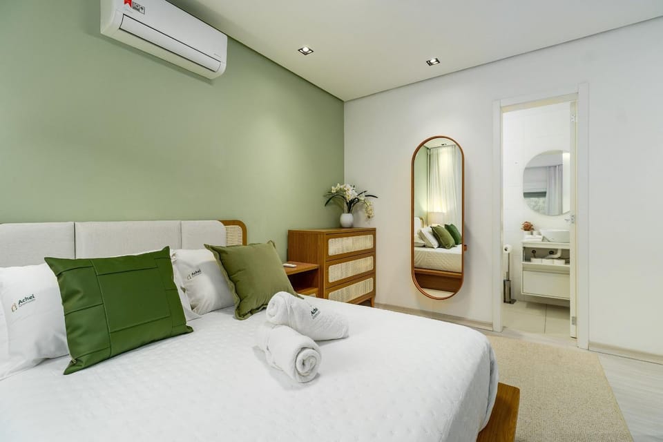 Res Dom Pedro II no Centro 2 dorm by Achei Apartment in Canela