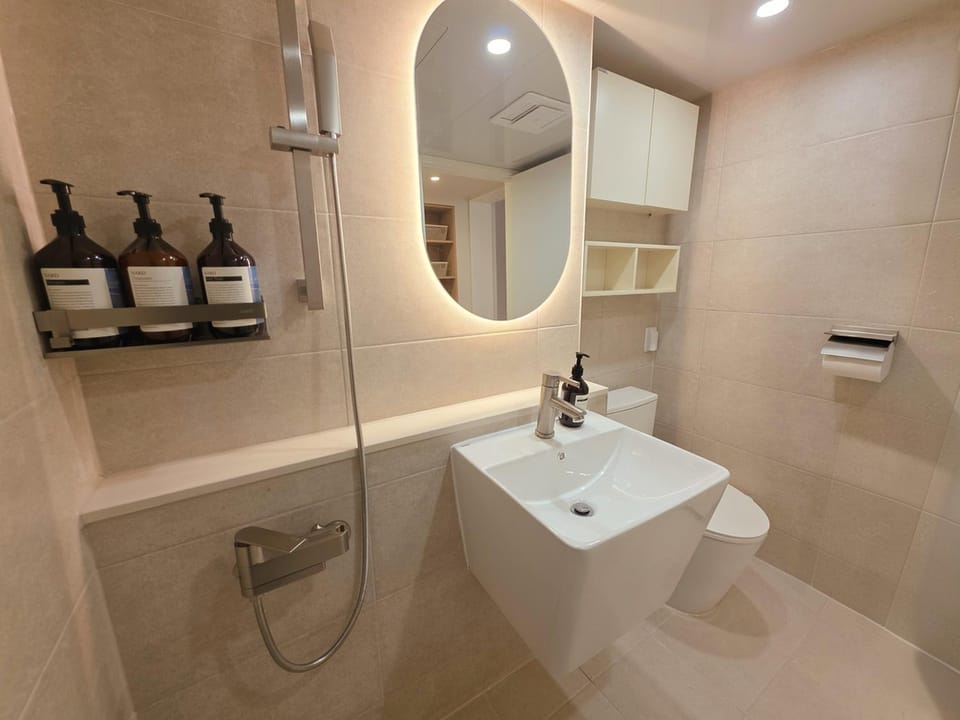 더온스테이 종로 센트럴 Apartment in Seoul