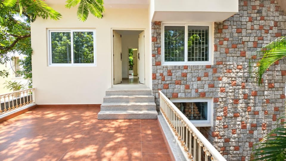 Property building, Balcony/Terrace
