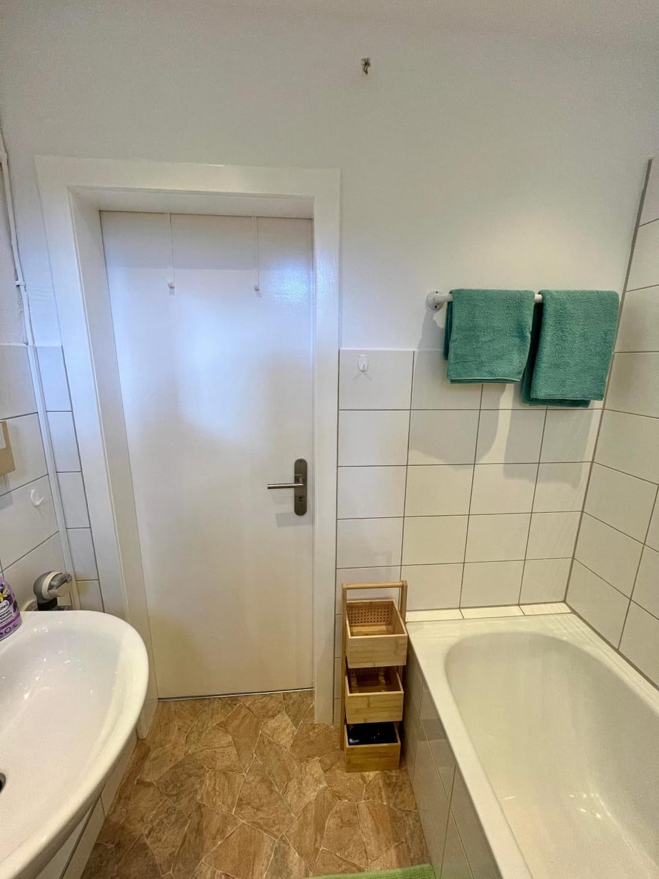Bathroom, towels