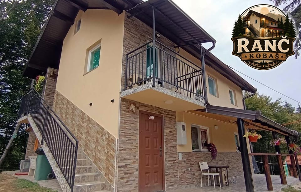 Apartments & Ranch Kobaš House in Federation of Bosnia and Herzegovina