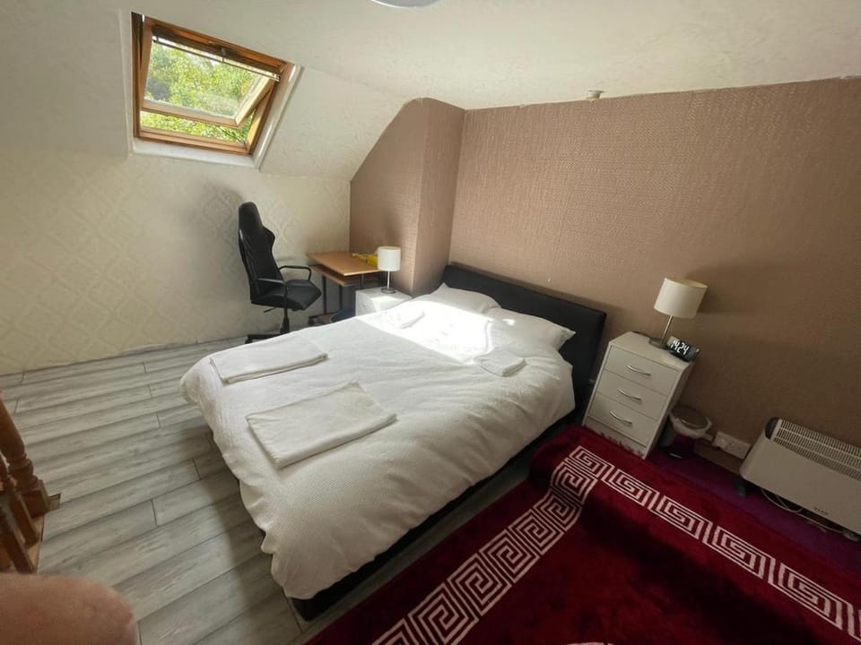 Private One double bedroom apartment free parking Apartment in Sheffield