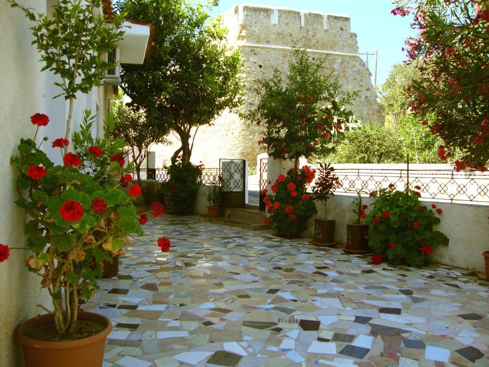 Garden view, Landmark view