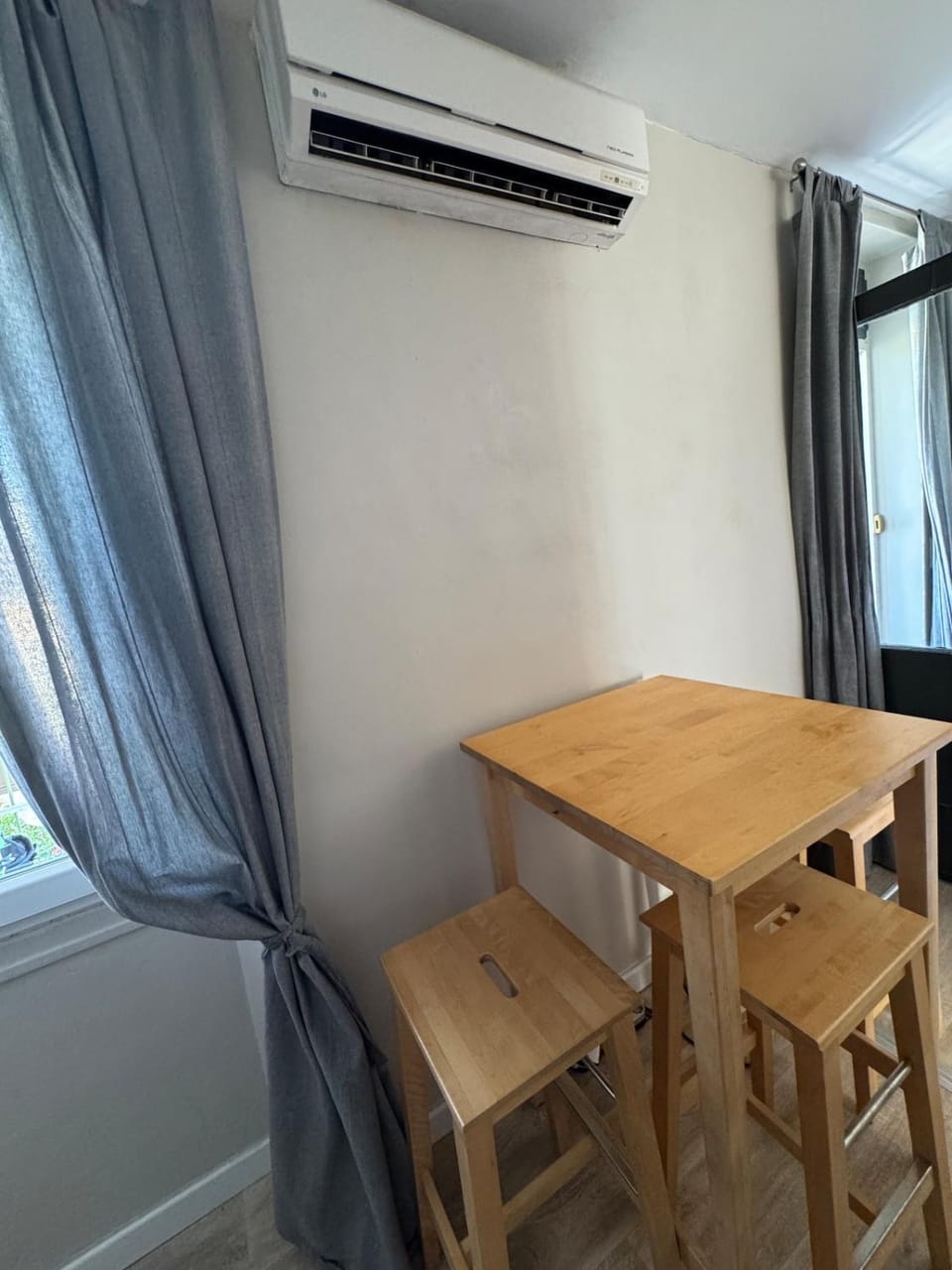 Appartement lumineux de 2 pièces avec balcon Apartment in Marseille