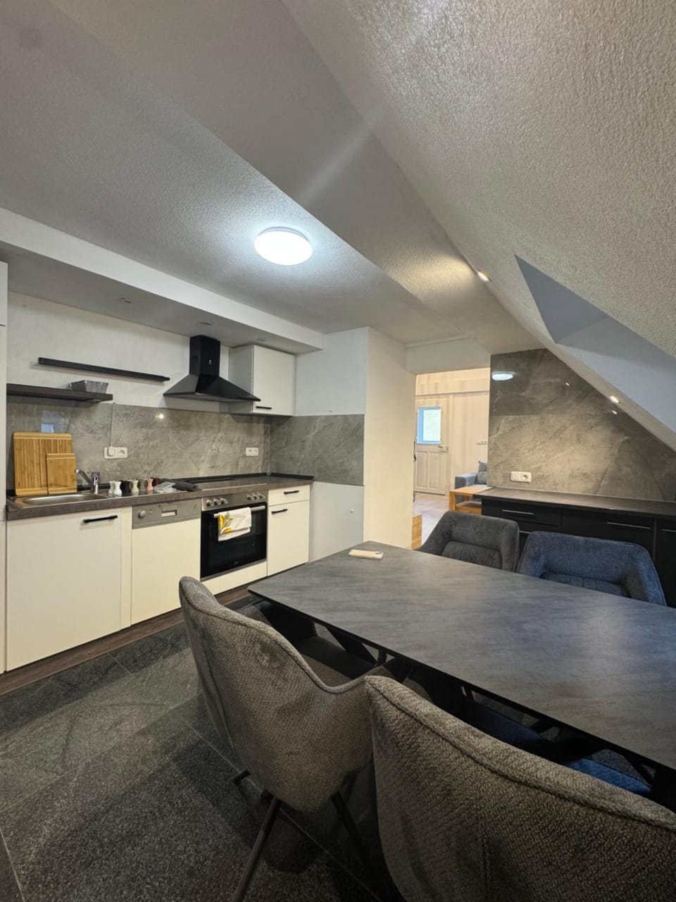 Schöne Dachgeschosswohnung mitten in Immenstadt Apartment in Immenstadt