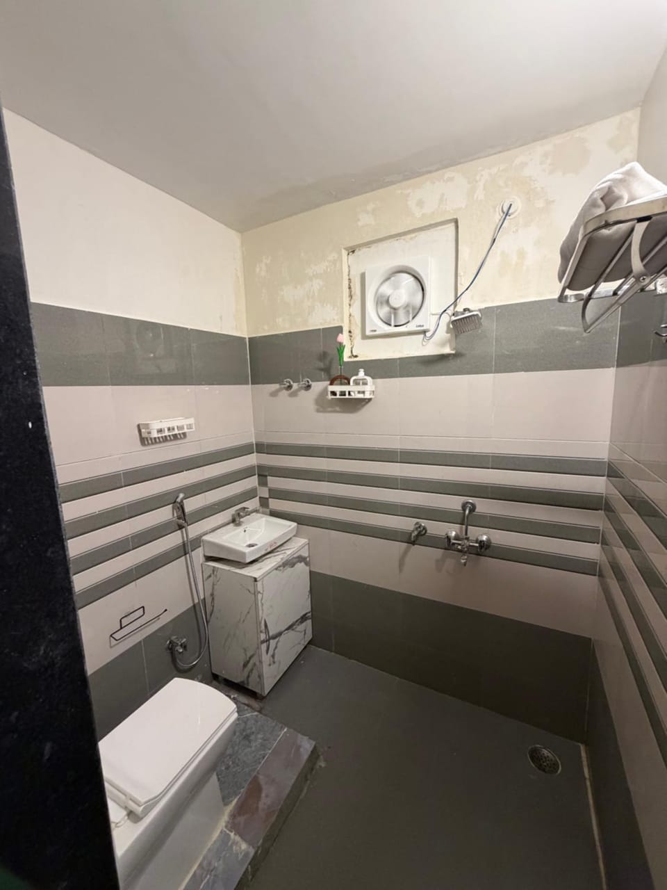 Gwalior manor Apartment in India