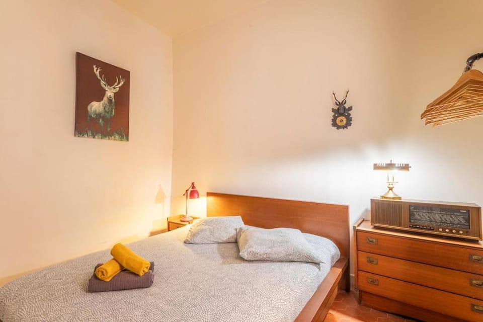 New chic & authentic 1-bedroom apartment in the historic center Apartment in Aix-en-Provence