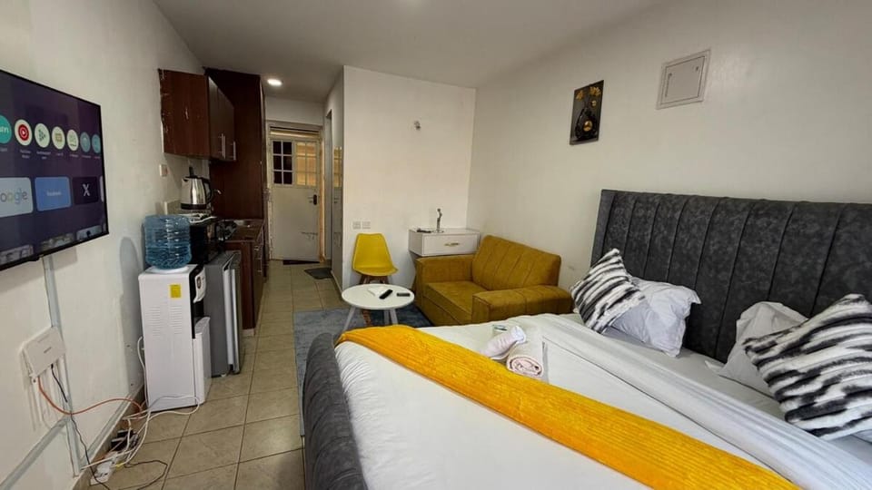 Melmay Stays Ruaka, Nairobi Studio Fully Furnished Apartment in Nairobi