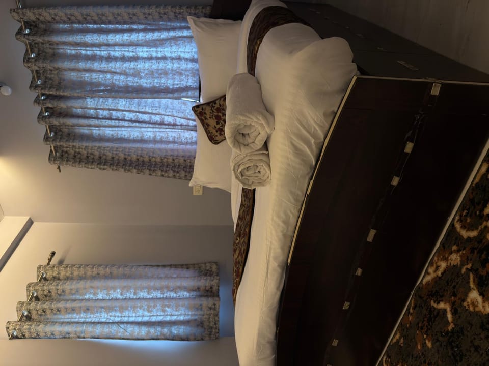 HR Recidency Hotel in Maharashtra