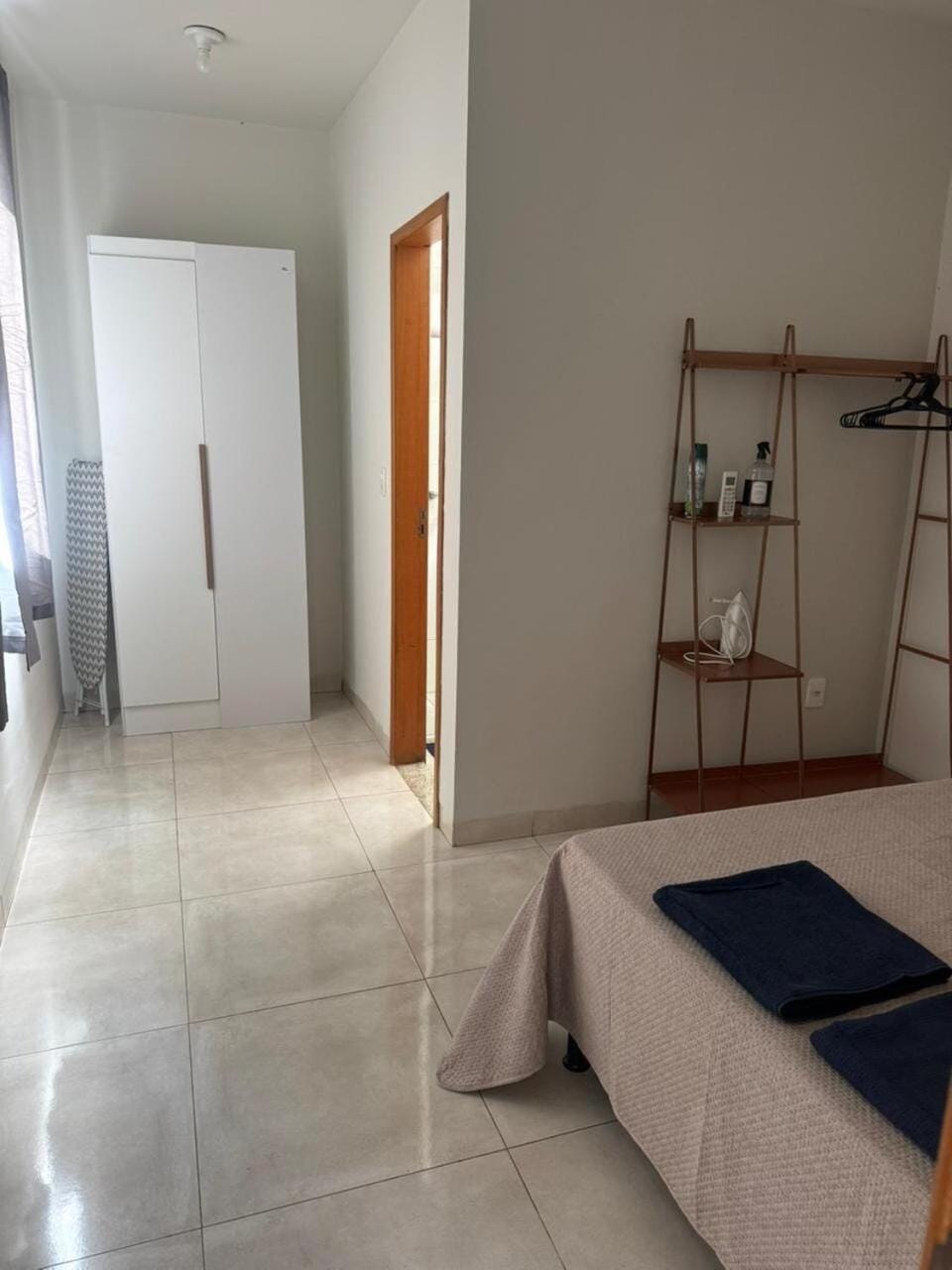 Bed, Bedroom, wardrobe